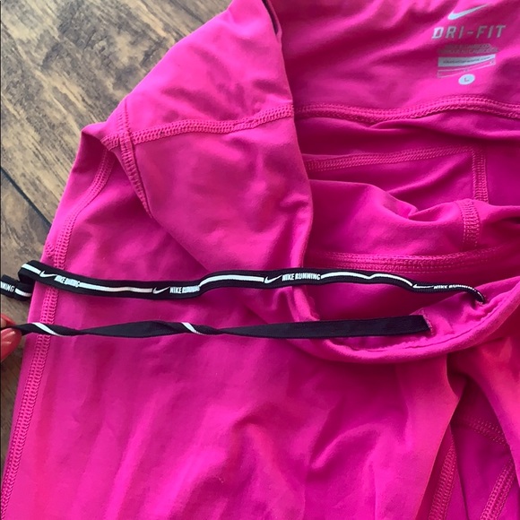 Nike Dri-Fit Leggings - Picture 3 of 5